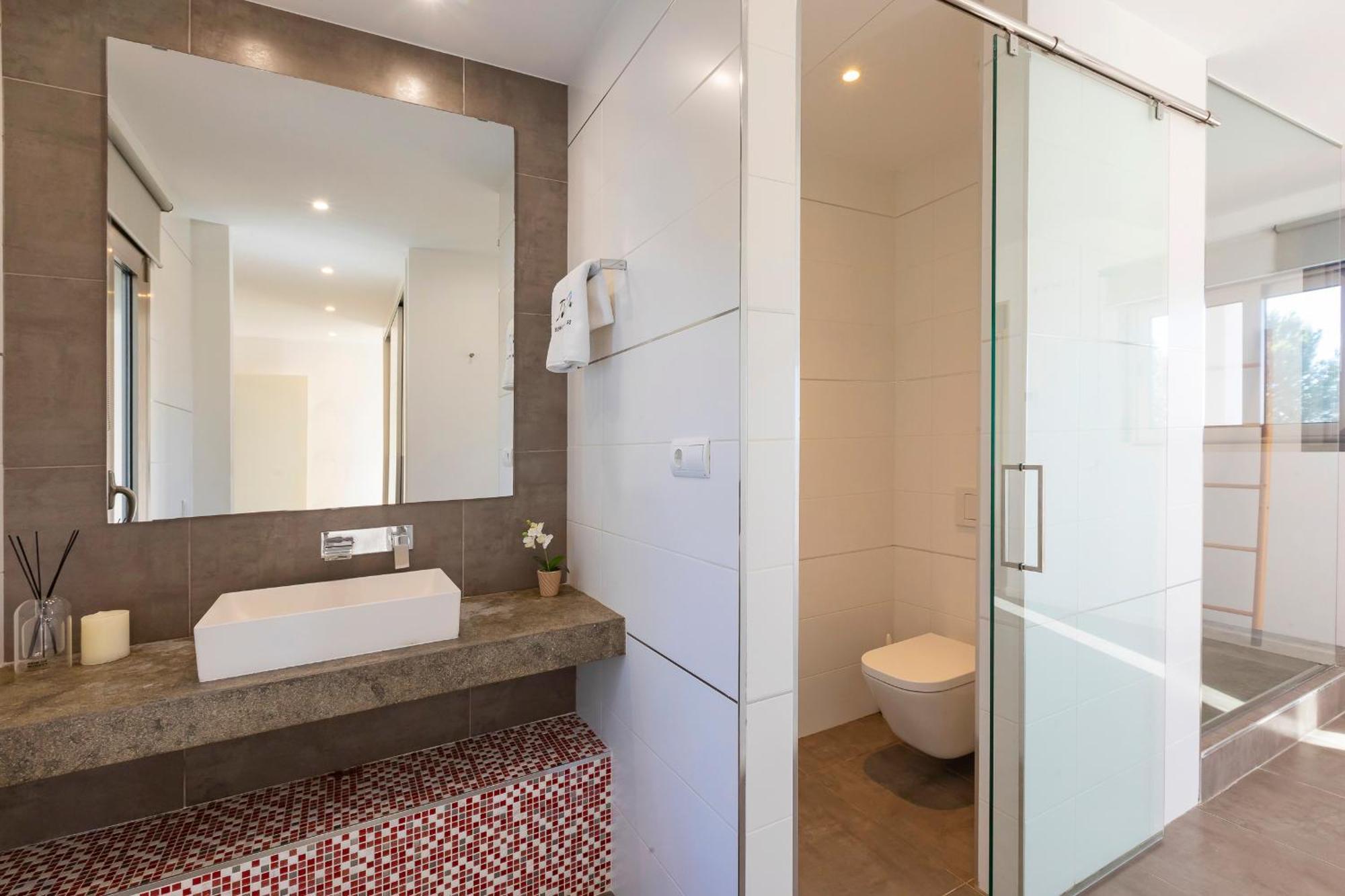 In Sleeps 10 To 12 Guests * Ibiza