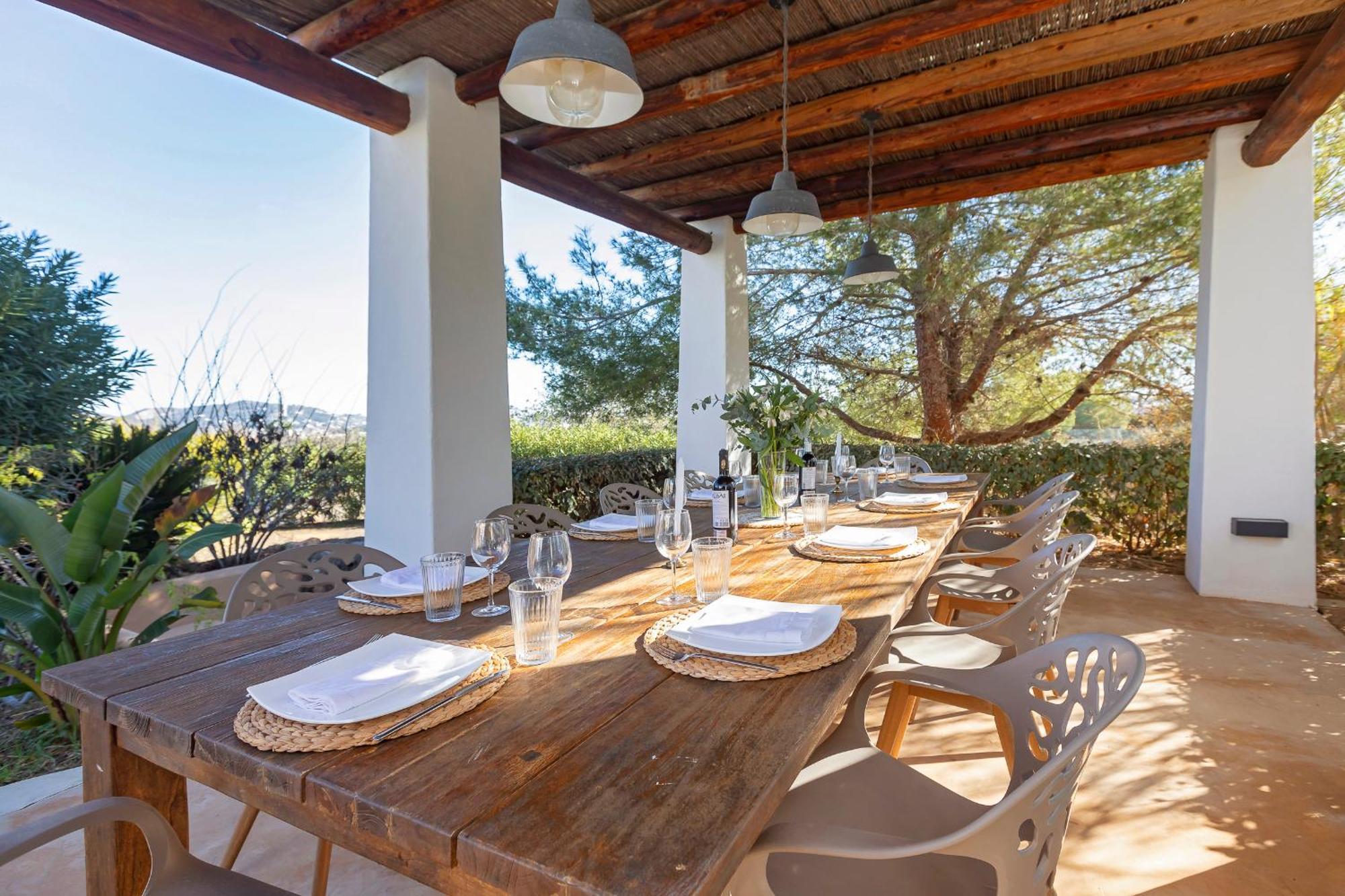 In Sleeps 10 To 12 Guests Ibiza
